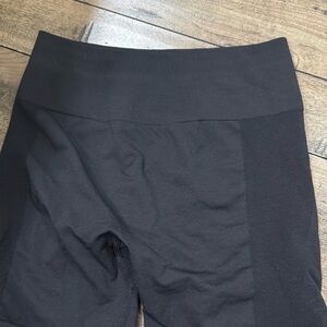 aurola workout shorts